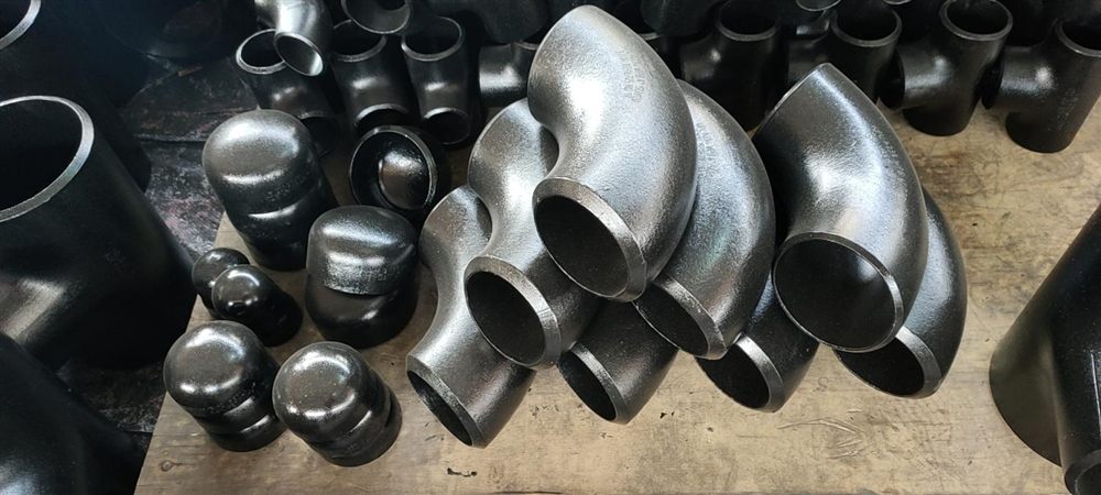 WPHY carbon steel elbows, tees and caps ready for dispatch